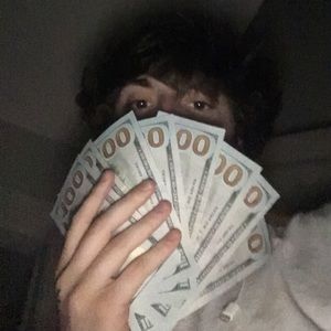 Meet your Posher, Devon